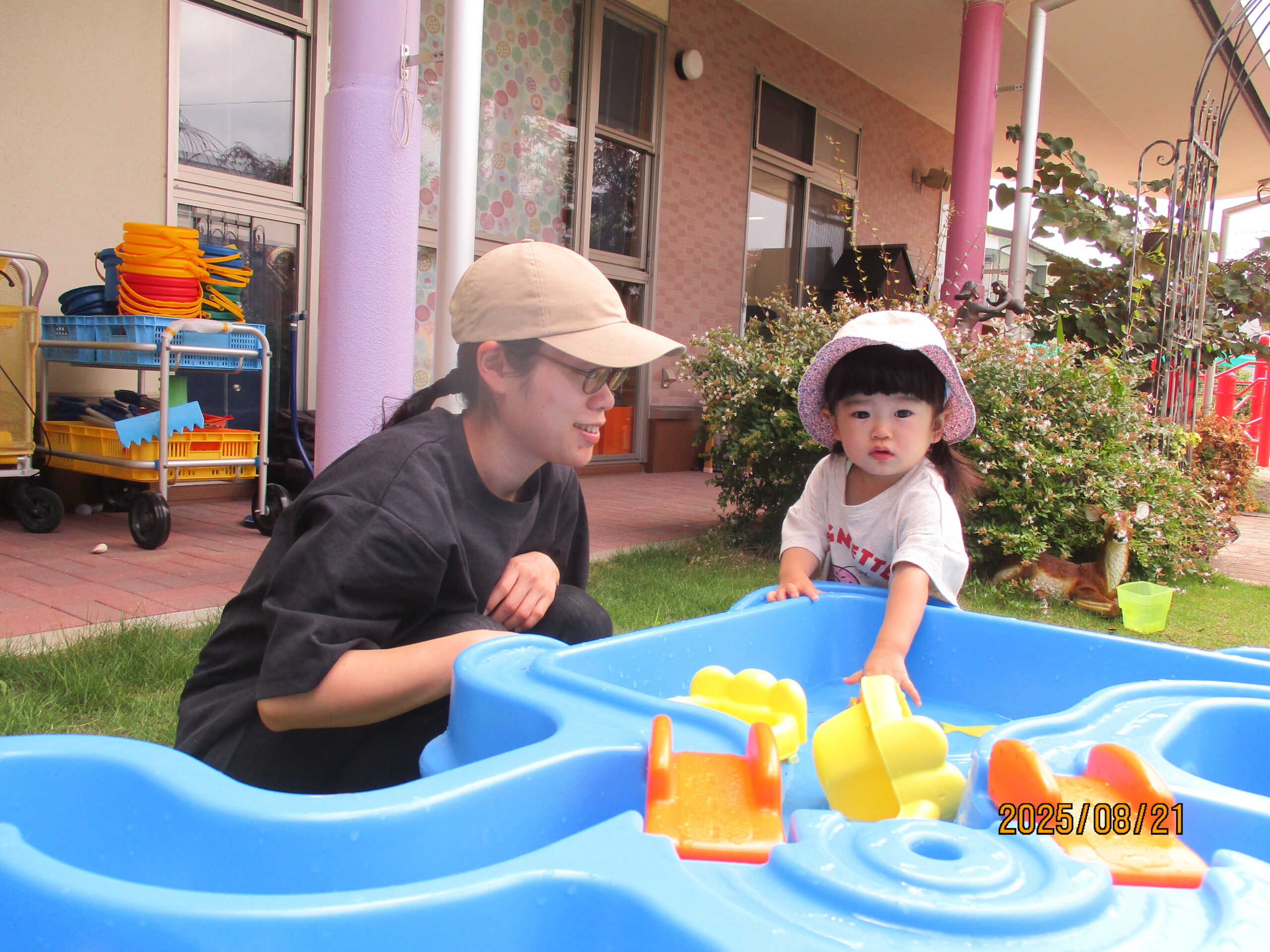 8月 子育て支援 わんぱくランド | 【公式】こぼうしこども園| 社会福祉